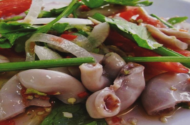 ヤムサイタン（こぶくろサラダ）